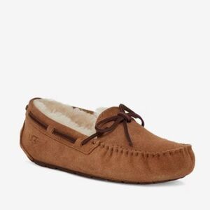 UGG Dakota Moccasin Slippers Cheastnut Size 8